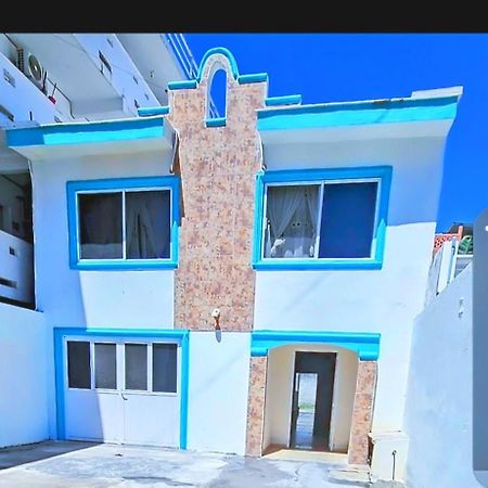 Yeyos Resort رينكون دي غوايابيتوس المظهر الخارجي الصورة
